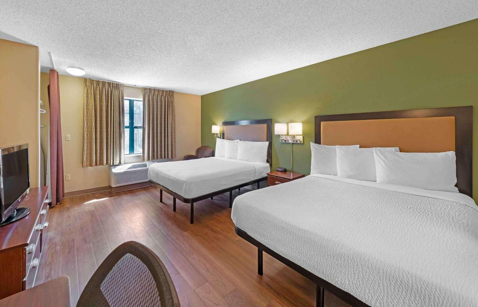 סנדי ספרינגס Extended Stay America Suites - Atlanta - Marietta - Powers Ferry Rd מראה חיצוני תמונה
