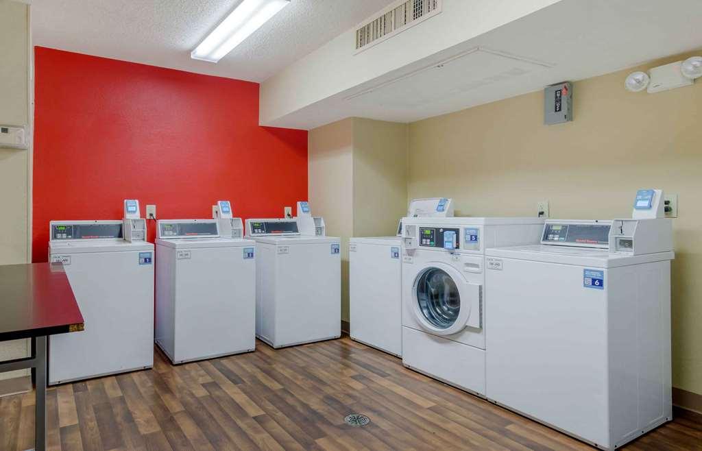 סנדי ספרינגס Extended Stay America Suites - Atlanta - Marietta - Powers Ferry Rd מתקנים תמונה