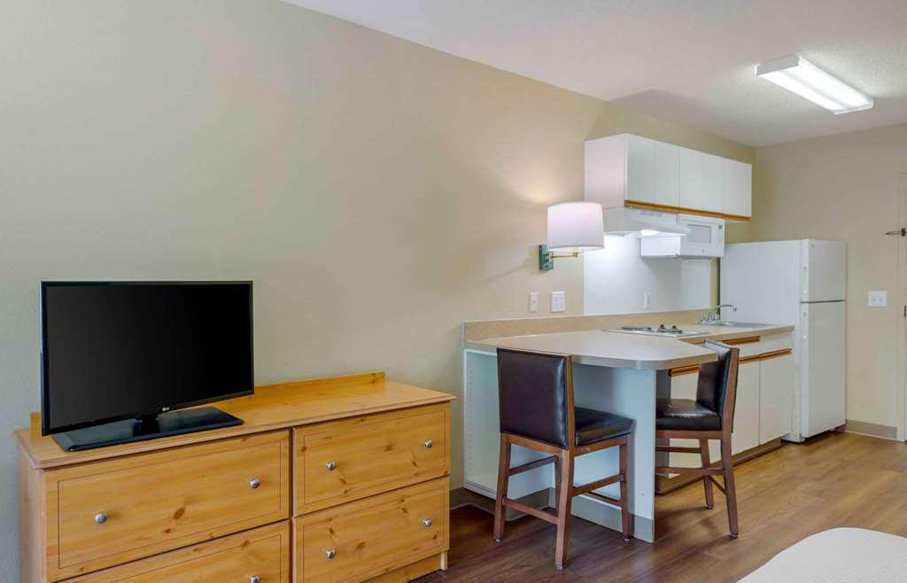 סנדי ספרינגס Extended Stay America Suites - Atlanta - Marietta - Powers Ferry Rd חדר תמונה